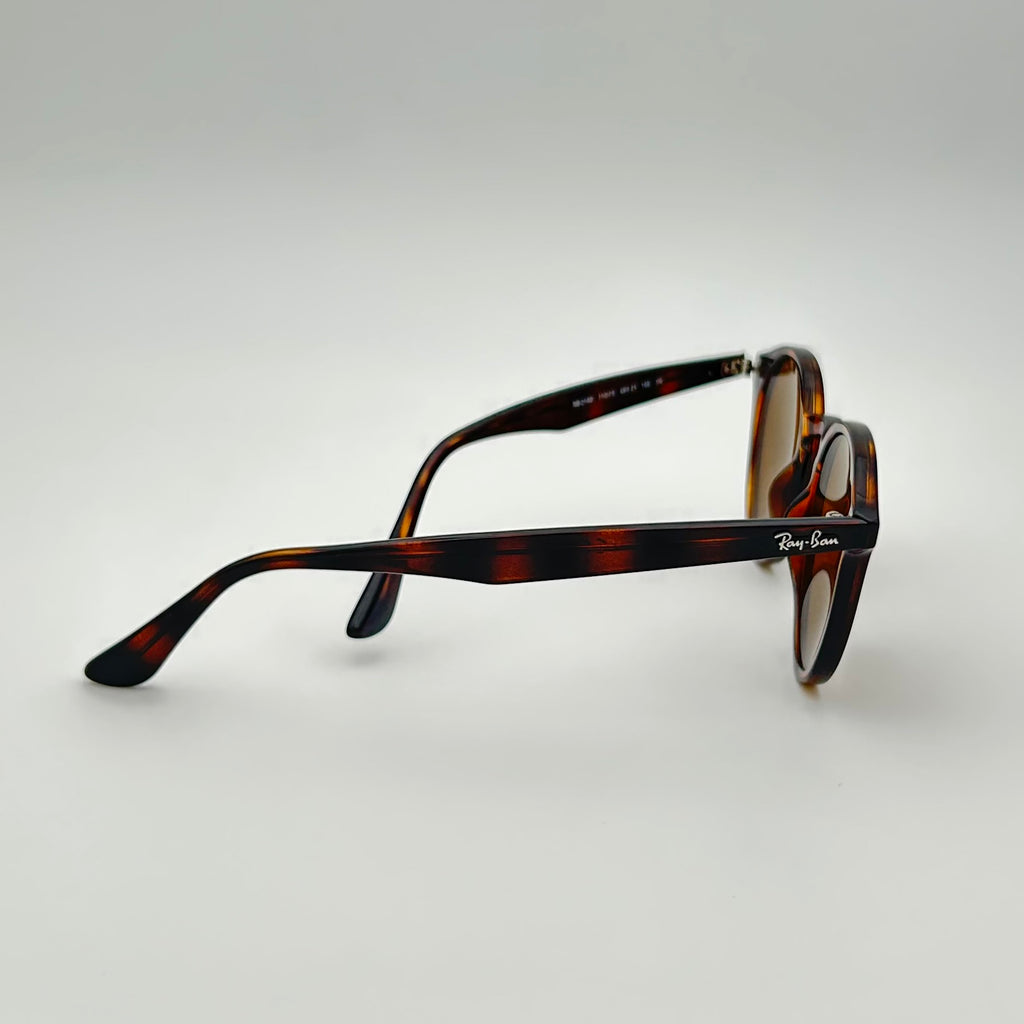 Lunettes de soleil Ray-Ban RB2180