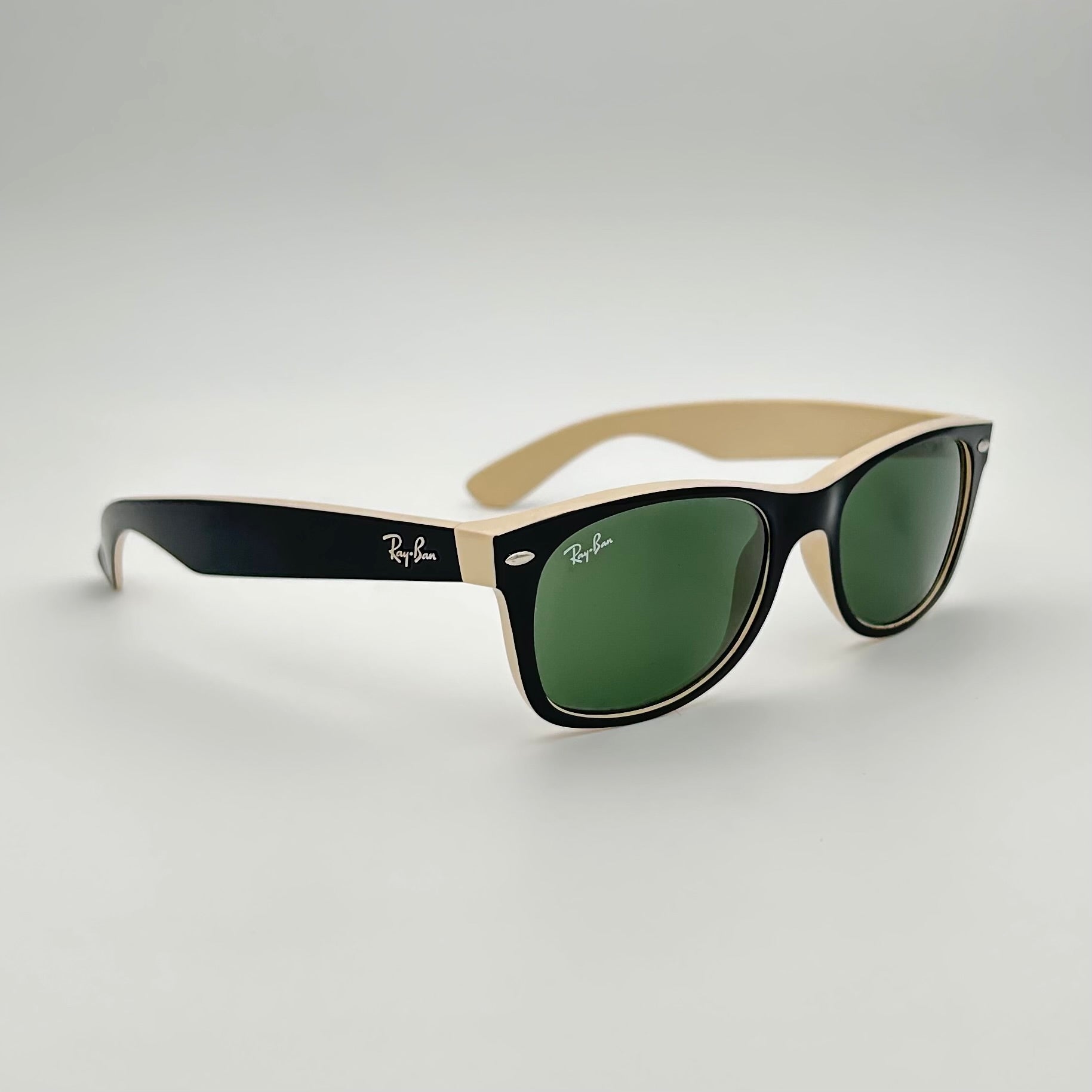 Lunettes de soleil Ray-Ban New Wayfarer Classic RB2132