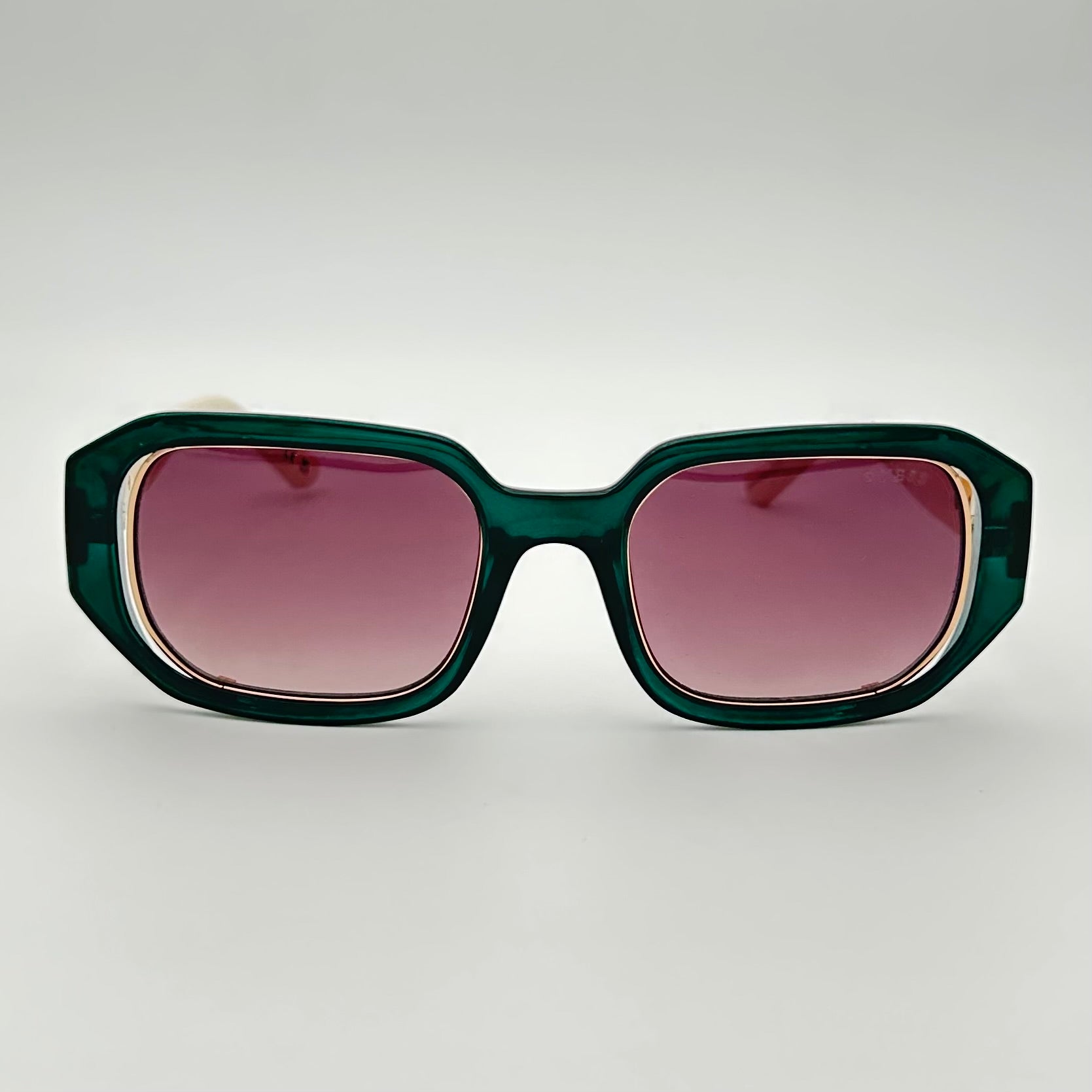 Lunettes de soleil Guess GU7817