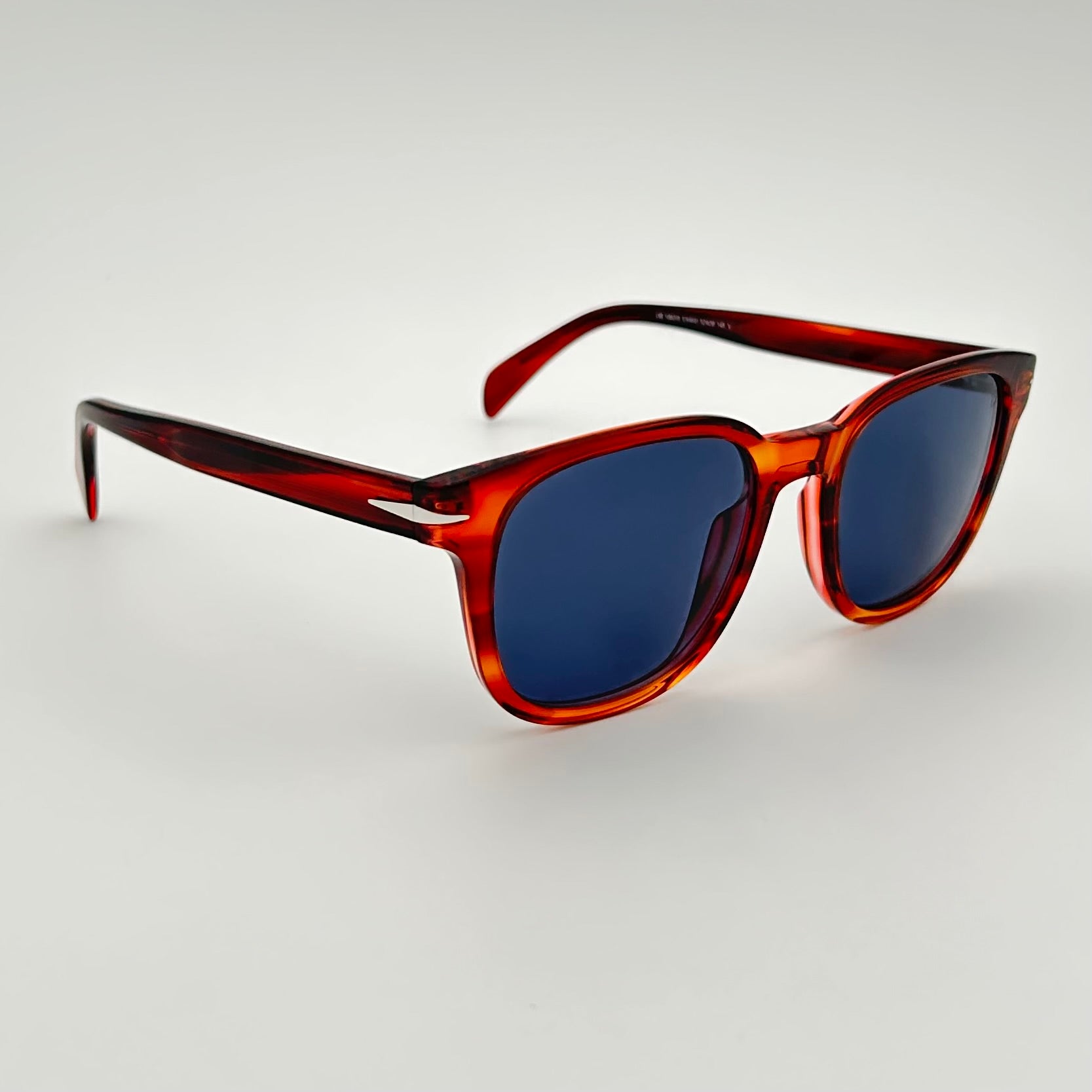 Lunettes de soleil David Beckham DB1062