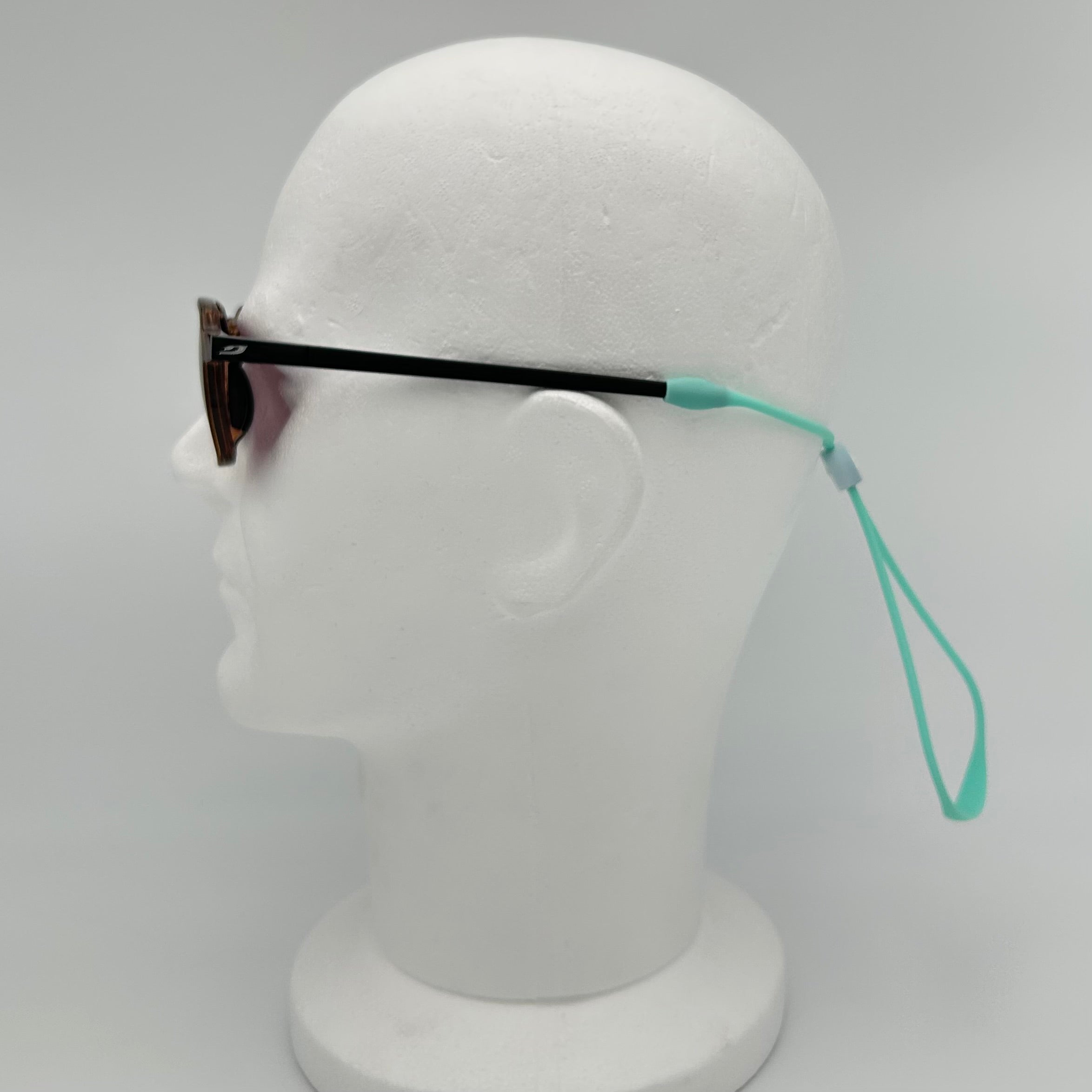 Cordon silicone Julbo turquoise - vue latérale sur lunettes